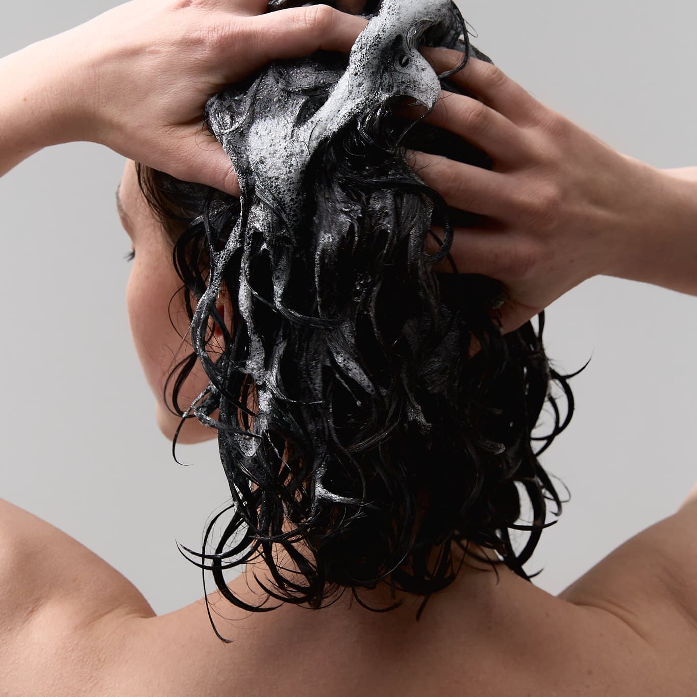 Rebuilding hair bath for damaged hair